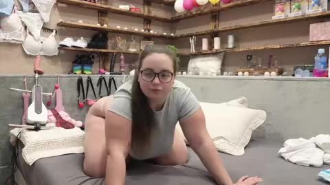 Snapshot of kimberlycaprice chatting on 02.25.25 kimberlycaprice online show from 02.25.25