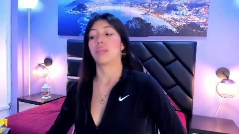 Kimberly Villalobos online show from 04.08.26