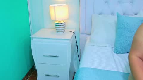 KimBrooks online show from 10.03.25