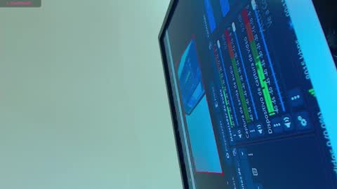 Snapshot of kimcossey chatting on 03.09.25 Kim Cossey online show from 03.09.25