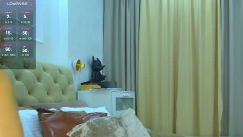 Snapshot of kimdavisbaby chatting on 05.10.26 KIm online show from 05.10.26
