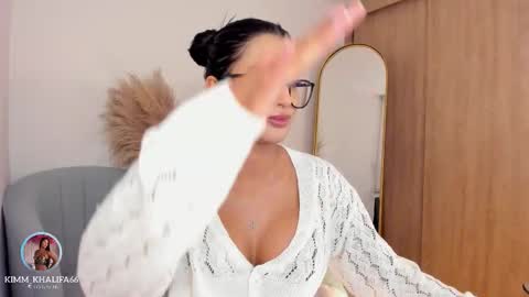 Kim  online show from 10.31.25