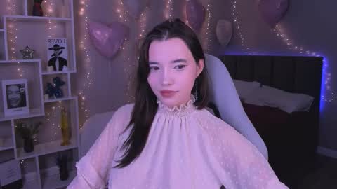 kimm wong online show from 03.04.26