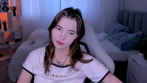Snapshot of kimm_wong chatting on 07.02.26 kimm wong online show from 07.02.26