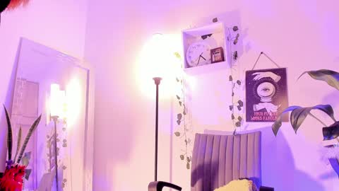 Kimm online show from 02.05.25