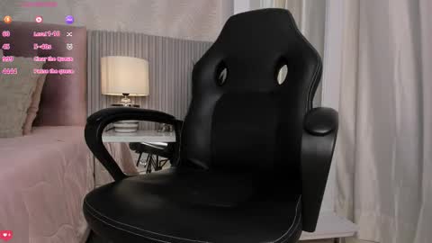 Snapshot of kimmie_kaboom_ chatting on 02.21.26 Karla online show from 02.21.26