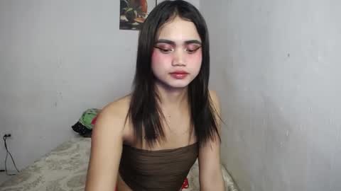 Snapshot of kimmy_fuckinggreat chatting on 01.25.25 kim ejara online show from 01.25.25