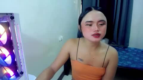 kim ejara online show from 03.20.26