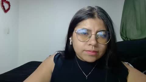 Snapshot of kimmy_kimmy_ chatting on 10.30.25 Kimmy online show from 10.30.25
