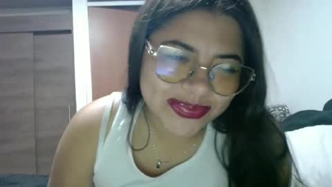 Snapshot of kimmy_kimmy_ chatting on 12.14.25 Kimmy online show from 12.14.25