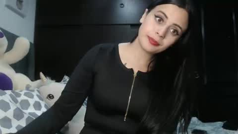 Snapshot of kimmy_one_ chatting on 12.22.24 kelly online show from 12.22.24