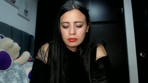Snapshot of kimmy_one_ chatting on 12.23.24 kelly online show from 12.23.24