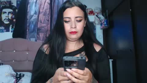 Snapshot of kimmy_one_ chatting on 01.29.25 kelly online show from 01.29.25