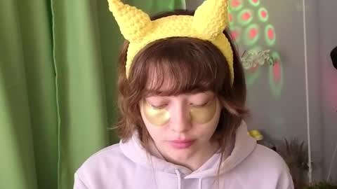 kina_ka online show from 10.05.25