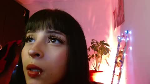 Kind Scarlett online show from 04.18.26