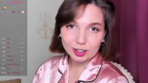 Hazel online show from 01.12.25