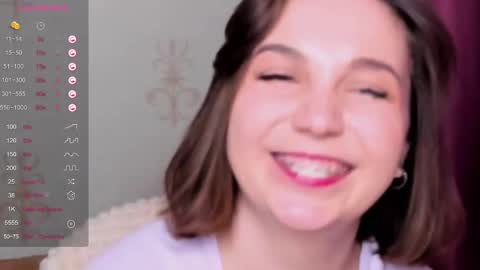 Hazel online show from 02.08.25