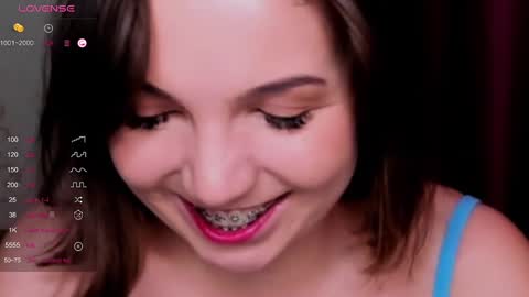 Hazel online show from 02.10.25