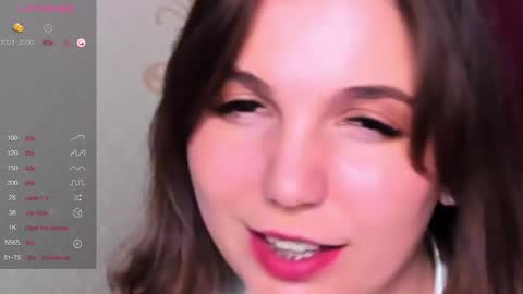 Hazel online show from 03.05.25