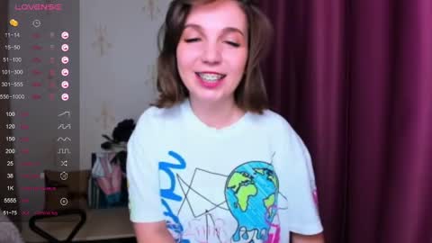 Hazel online show from 03.11.25