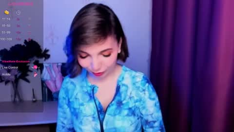 Hazel online show from 11.03.25