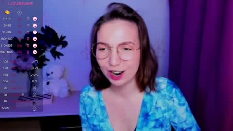 Hazel online show from 04.18.26