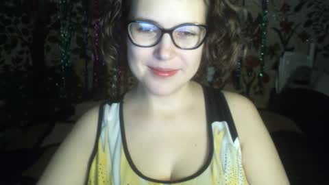 Snapshot of kindsweet chatting on 11.15.25 kindsweet online show from 11.15.25