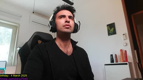 king7045 online show from 01.31.25