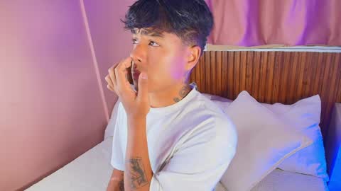 king  help me reach 100 likes online show from 03.31.26