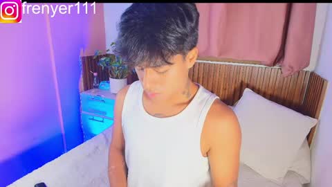 king  help me reach 100 likes online show from 04.18.26