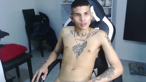 Snapshot of king_bryan19 chatting on 12.24.24 bryan online show from 12.24.24