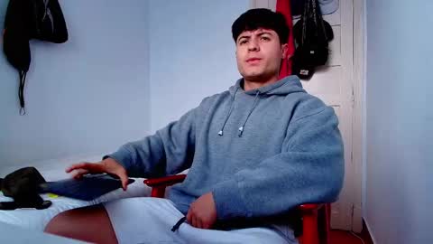 Snapshot of king_master_juan chatting on 11.07.25 The Best Master online show from 11.07.25