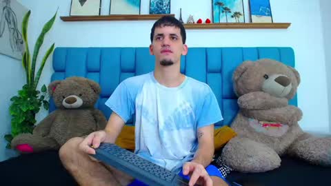 Snapshot of king_voy chatting on 02.20.26 king voy online show from 02.20.26