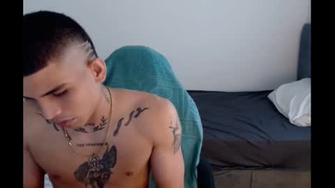 king_warlord online show from 04.10.26