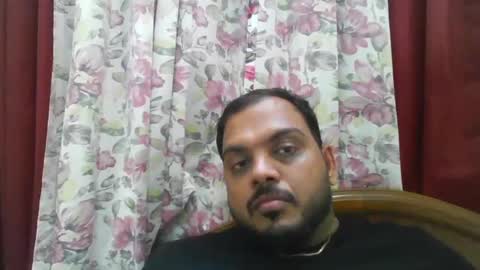 Snapshot of kingalpines chatting on 12.13.24 kingalpines online show from 12.13.24