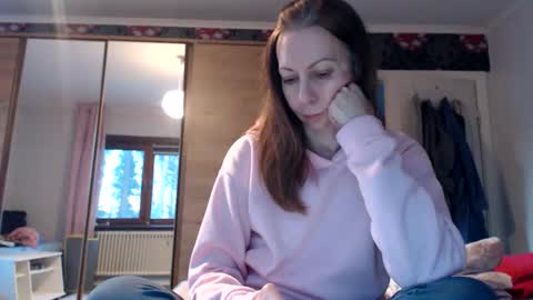 Snapshot of kingandprincess chatting on 04.22.26 sexysexyhotwetpinkredpussy online show from 04.22.26