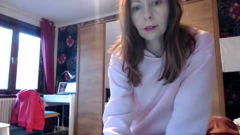 Snapshot of kingandprincess chatting on 04.23.26 sexysexyhotwetpinkredpussy online show from 04.23.26
