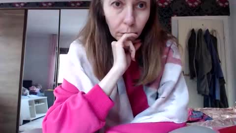 Snapshot of kingandprincess chatting on 05.03.26 sexysexyhotwetpinkredpussy online show from 05.03.26