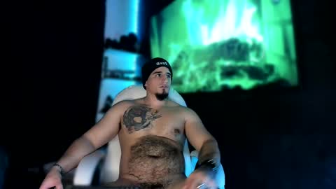 King Bear online show from 01.27.25