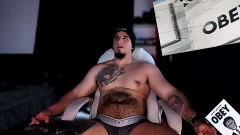 King Bear online show from 02.07.25