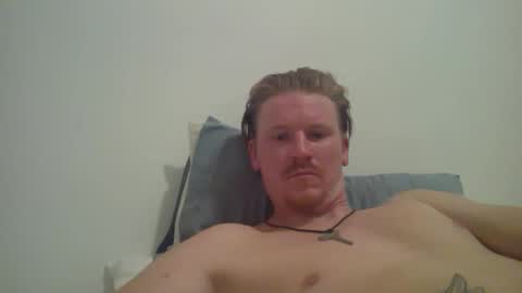 Snapshot of kinglegg chatting on 12.31.24 Kinglegg online show from 12.31.24