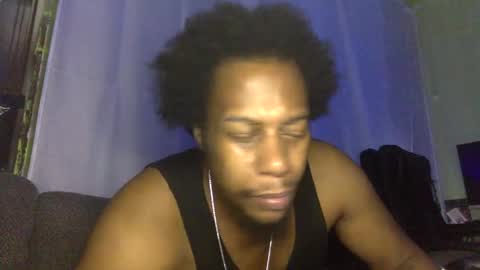 Snapshot of kinglibra420 chatting on 12.08.24 loyal fuck online show from 12.08.24