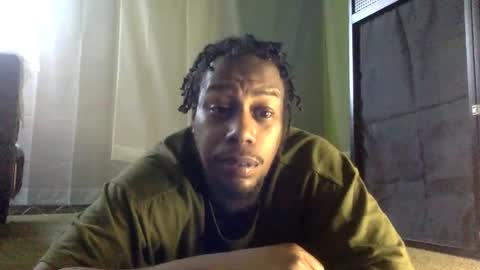 Snapshot of kinglibra420 chatting on 01.03.25 loyal fuck online show from 01.03.25