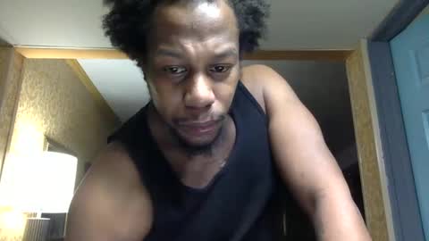 Snapshot of kinglibra420 chatting on 02.10.25 loyal fuck online show from 02.10.25