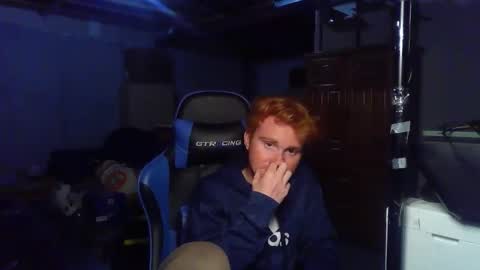 Snapshot of kingoffootfetish chatting on 05.19.26 Master King Tommy online show from 05.19.26