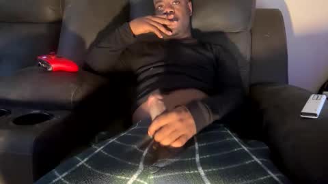 kingofkingz74 online show from 11.13.25