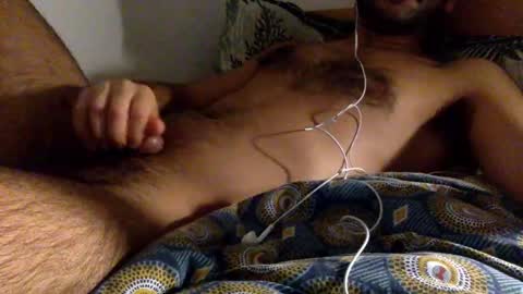 Snapshot of kingofpigs chatting on 12.12.24 KingofPigs online show from 12.12.24