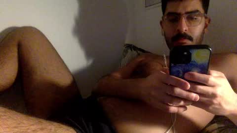 Snapshot of kingofpigs chatting on 01.19.25 KingofPigs online show from 01.19.25