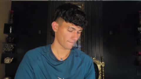  A L E X  online show from 12.12.24