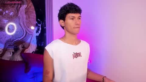  A L E X  online show from 12.02.25